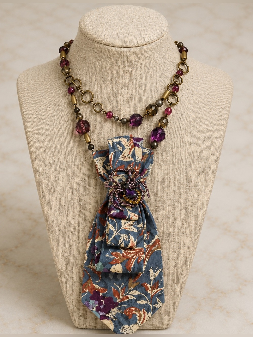 Neck Nouveau Floral Necktie Necklace| Purple Spider Brooch